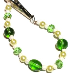 Alligator clip bracelet